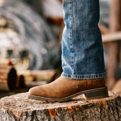 Ariat Men's Hybrid Patriot Waterproof Work Boot -Caboot Store 10038354 lifestyle warm